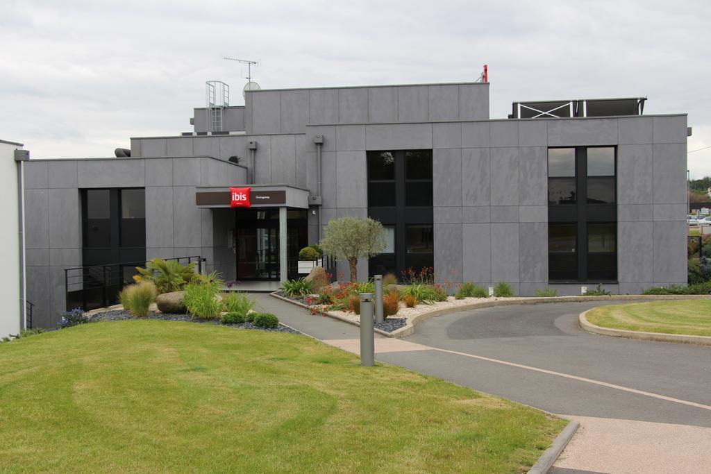 Ploumagoar Hotel Ibis Guingamp Coeur De Bretagne מראה חיצוני תמונה