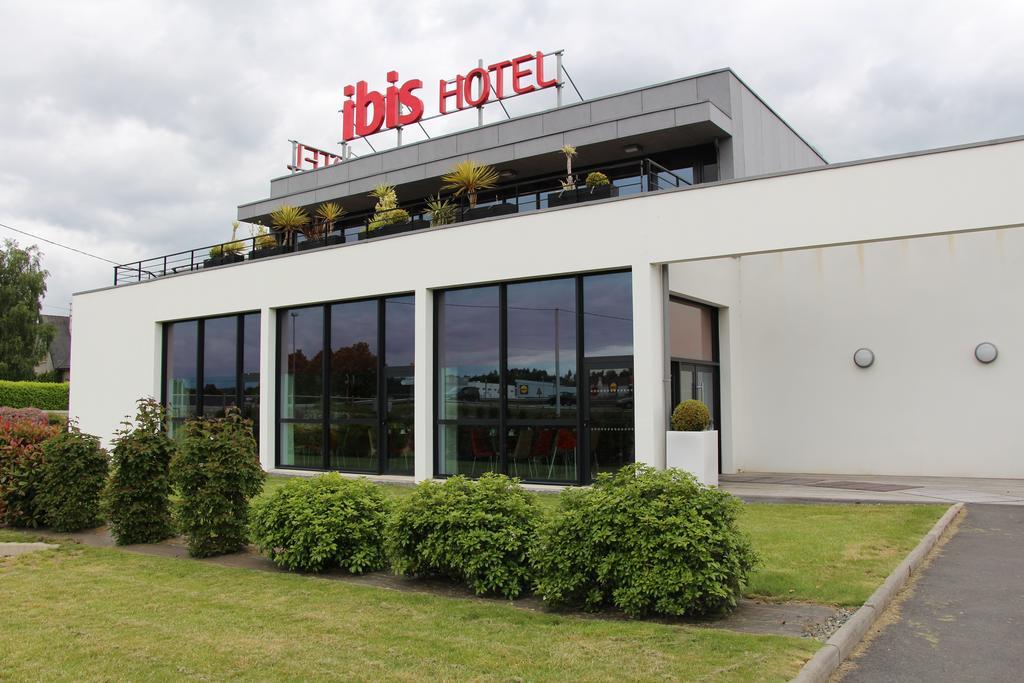 Ploumagoar Hotel Ibis Guingamp Coeur De Bretagne מראה חיצוני תמונה